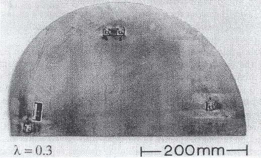 Microwave resonator shaped as Pascalian snail